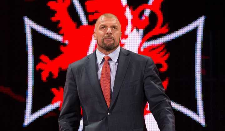 “Arruinaste la gira de retiro”: Afición revienta a Triple H por la paliza de Brock Lesnar a John Cena