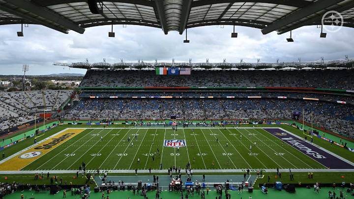 Steelers defeat Vikings, 24