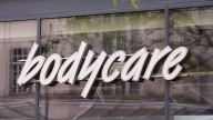 High street chain to close all its stores - with hundreds of redundancies