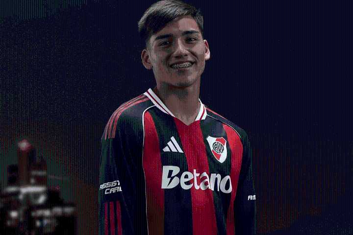Subiabre en el centro del escándalo: el ex River que trabó su renovación y “empiojó todo”