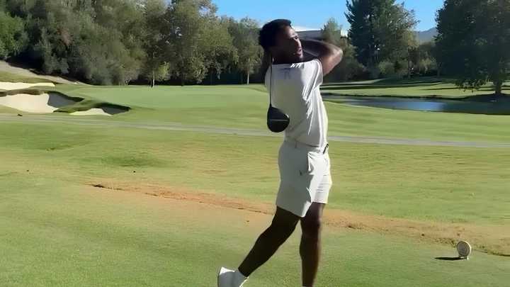 LeBron shares three-word reaction as son Bronny takes up golf and impresses fans with 'smooth' swing