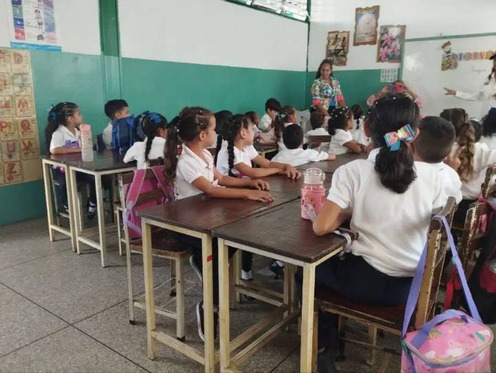 En Sucre, hay 235 mil niños matriculados en el sistema educativo