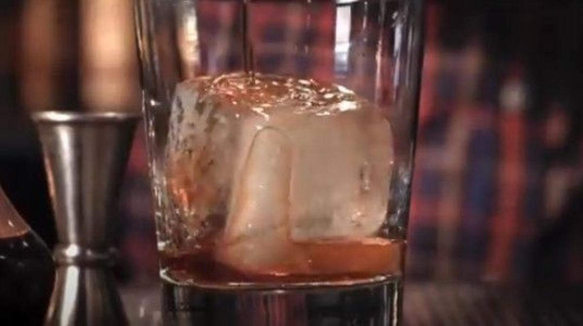 Famous NYC bar coming to Seattle's Pioneer Square