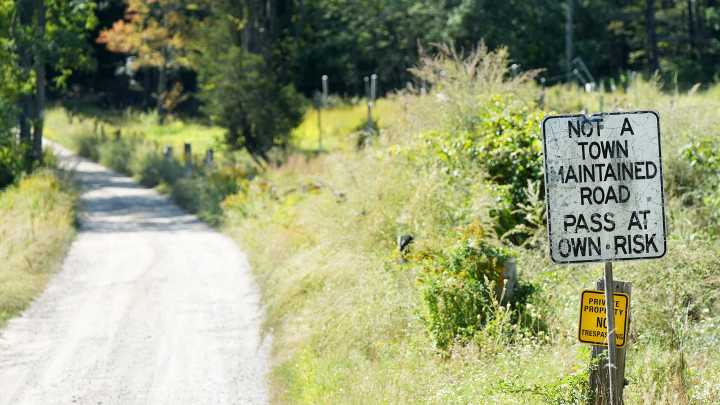 Dover fights Hebberds over Spruce Lane, say they ignore court ruling