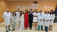 El Hospital de Cabueñes se despide de siete residentes "valientes"
