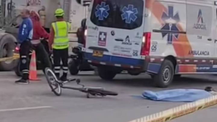 Ciclista murió tras accidente con camión recolector en Funza
