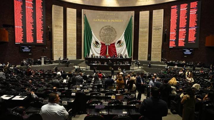 Diputados designan a titular del Órgano Interno de Control de la FGR