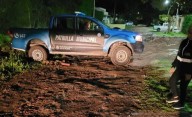 Tras las lluvias, reclamos en La Plata por  calles que son un barrial