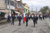 San Mateo Atenco celebra el 215 aniversario de la Independencia de México con desfile cívico