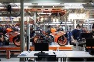 OTRO LOGRO DE MILEI! Cierre y despidos en la planta KTM de motos en Campana