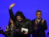 Javier Milei asimila con su gabinete el impacto de la derrota: por ahora dilata los cambios, pero avanza un "reordenamiento interno"