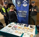 Tras el robo a un colectivero, allanaron dos domicilios: secuestraron pastillas y marihuana