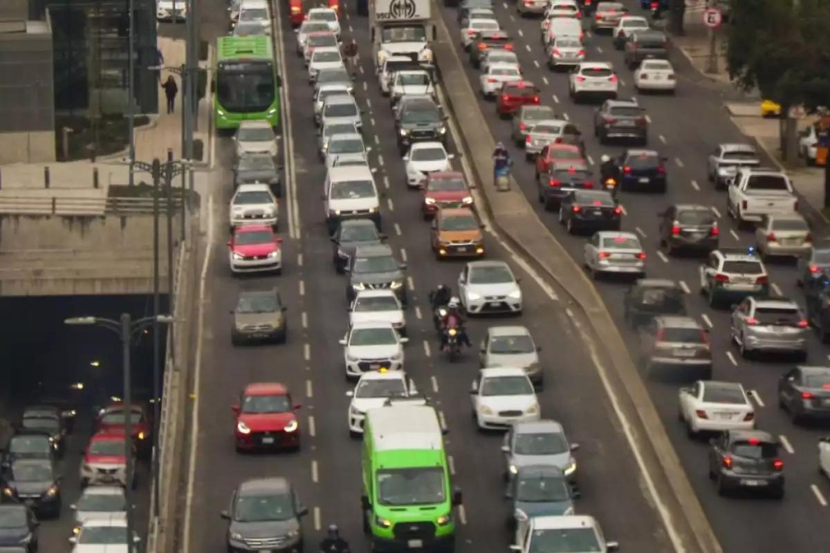 Hoy no circula 2025 CDMX y Edomex: ¿Qué carros descansan este jueves 11 de septiembre?