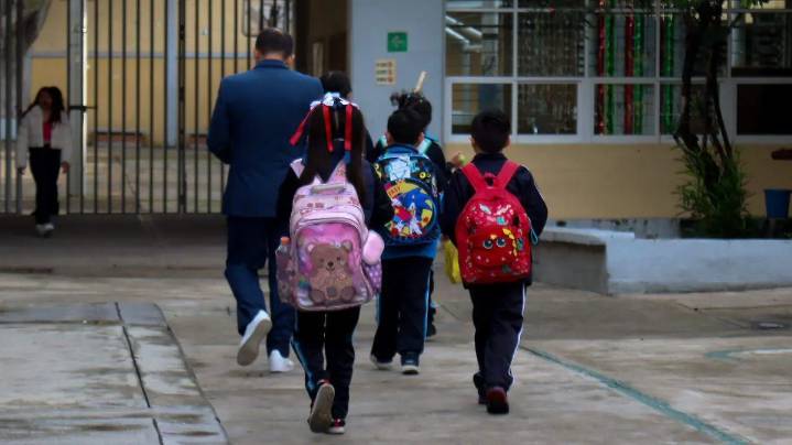 Inicio del ciclo escolar 2025 - 2026: qué días del mes de septiembre no hay clases