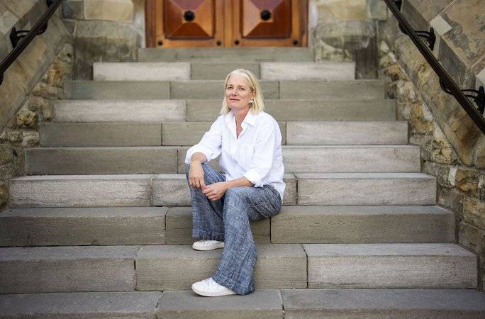 Former climate minister McKenna describes struggles over carbon pricing in new book