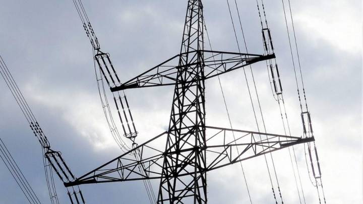 Sheinbaum informa restablecimiento paulatino del servicio eléctrico en península de Yucatán