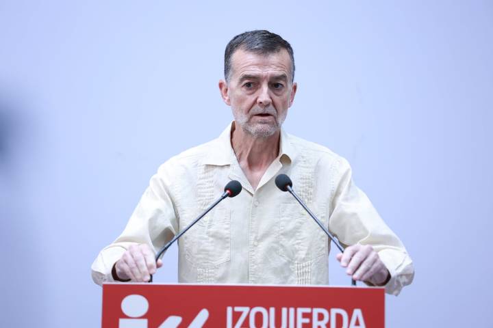 Maíllo se desmarca de los ministros de Sumar y va más allá en sus reclamaciones sobre Israel
