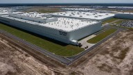 South Korea sends plane after ICE raid at Hyundai plant