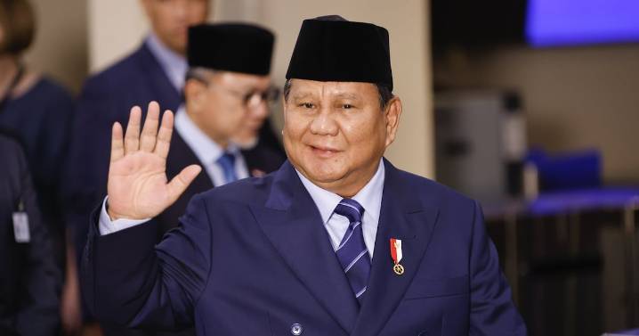 Indonesia signs trade deal, defence pact with Canada