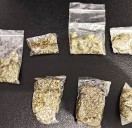 Detienen a hombre con presunta droga