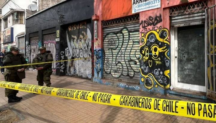 Confirman sustracción de "a lo menos 18 armas de fuego" tras robo en Labocar de Santiago