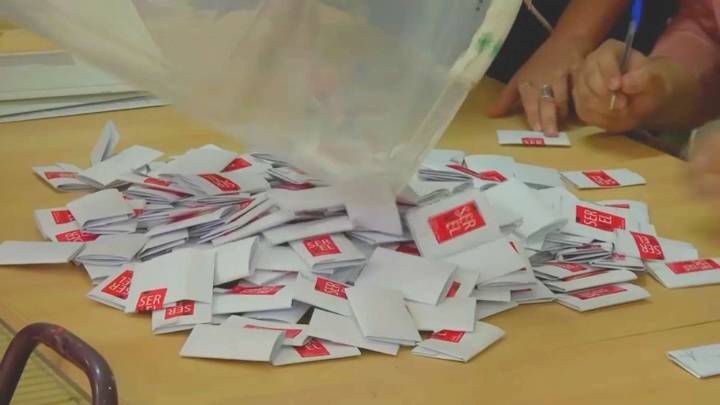 Voto obligatorio tendrá multa... por ahora: Los detalles del proyecto de ley que avanza en el Congreso