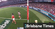 AFL umpiring questioned after Brisbane Lions score back-to-back goals in AFL qualifying final against Geelong Cats