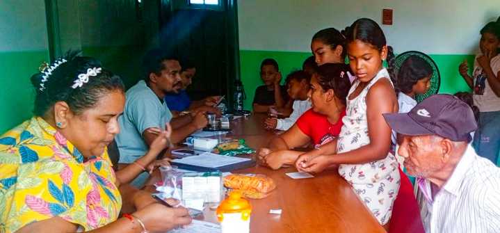 Brindan atención médica a los habitantes del Kilómetro 8 en el municipio Bolívar