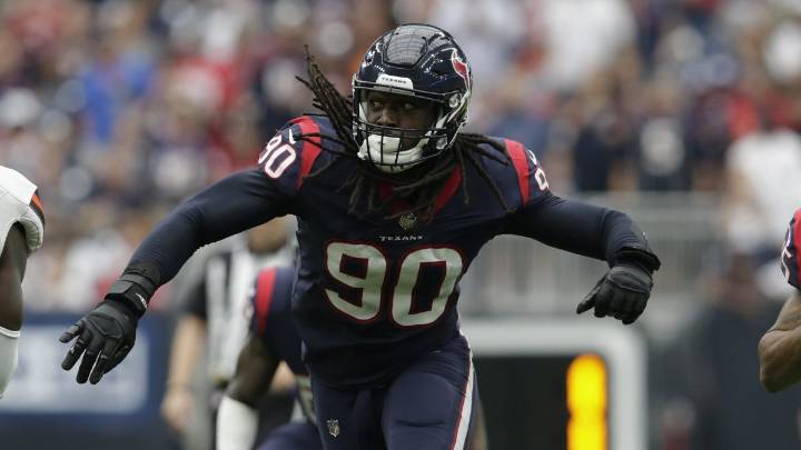 Jadeveon Clowney to sign with Dallas Cowboys, Jerry Jones says