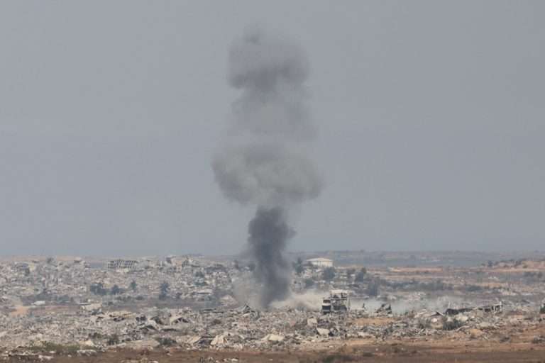 Ataques aéreos israelíes dejan 40 palestinos muertos en Gaza