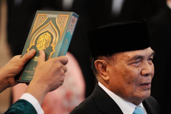 Indonesia’s president picks retired general as new security minister after deadly protests