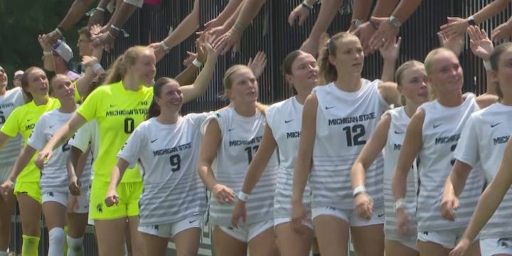 Michigan State women’s soccer blasts Wisconsin 6