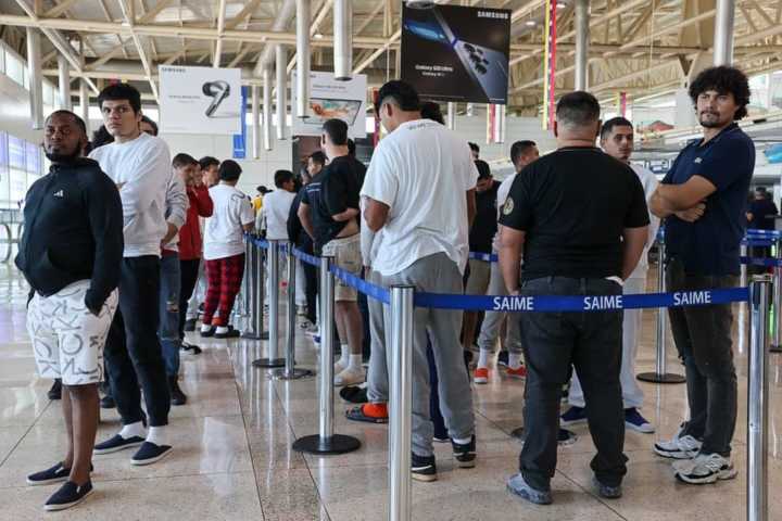 Vuelo de repatriación procedente de Estados Unidos  trajo  este viernes  185 migrantes venezolanos