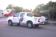 Inician labores de fumigación contra mosco transmisor del dengue en La Paz