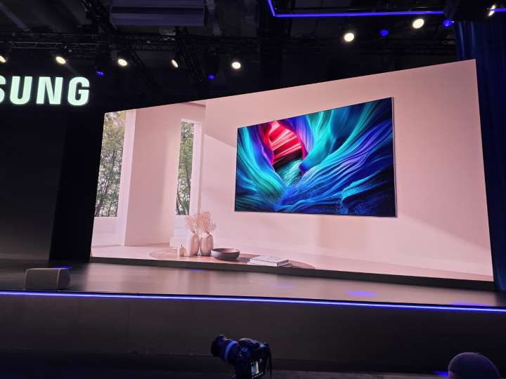 Samsung and LG Battle for Smart Home Supremacy