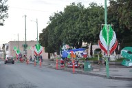 SOLEDAD SE ILUMINA DE TRICOLORES CON DECORACIÓN ALUSIVA AL MES PATRIO