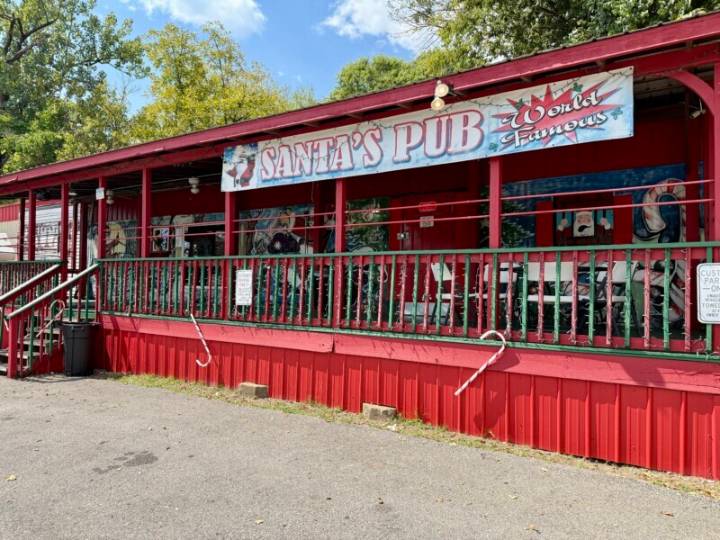 Denzel Irwin, Owner of  Iconic Dive Bar Santa’s Pub, has Died