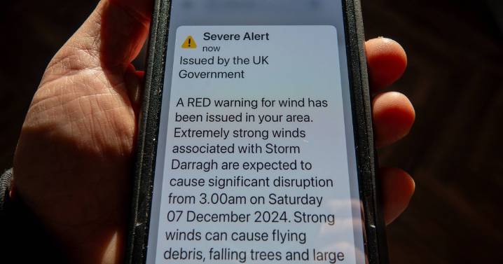 Full list of people who will not get Emergency Alert on their mobile this weekend