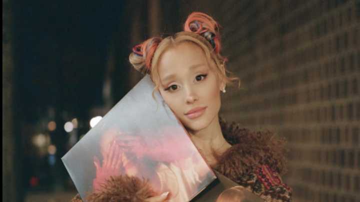 Nombran a Ariana Grande Compositora del Año en los SESAC LA Music Awards 2025