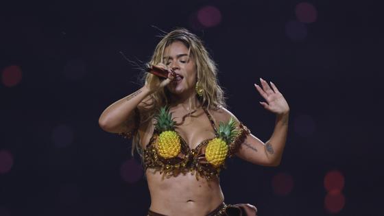 Karol G hace historia gracias a su espectáculo con la NFL en Brasil