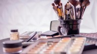 El reto de las marcas de maquillaje internacionales para superar las nacionales