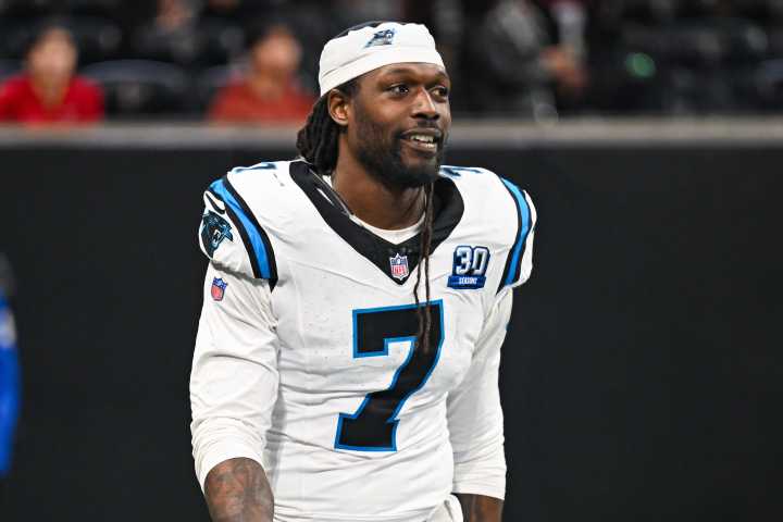 Jadeveon Clowney’s Decision Reveals Concerning Cowboys Trend After Brian Schottenheimer’s Plans Aired Jadeveon Clowney joins Cowboys amid jersey-number mystery, exposing a concerning team trend while 