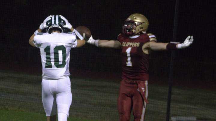 Portsmouth/Oyster River opens season in dominant fashion against Dover