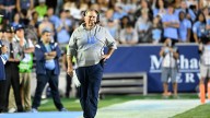 Michael Jordan, Lawrence Taylor take in Bill Belichick’s North Carolina football debut
