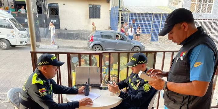Cerraron tres bares en Ibagué por irregularidades en venta de licor