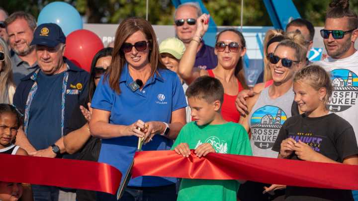 See photos of Waukee's new outdoor fitness center at Ridge Pointe Park