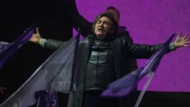Milei rechazó las “operaciones”, defendió a su hermana y dijo que La Libertad Avanza y el peronismo están en “empate técnico”