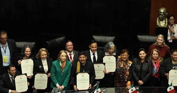 Protestan el cargo nueve ministros