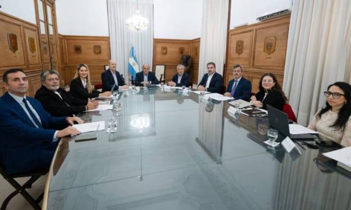 Luego del pedido de Trump, el Gobierno llamó al Consejo de Mayo: busca acercarse a los aliados