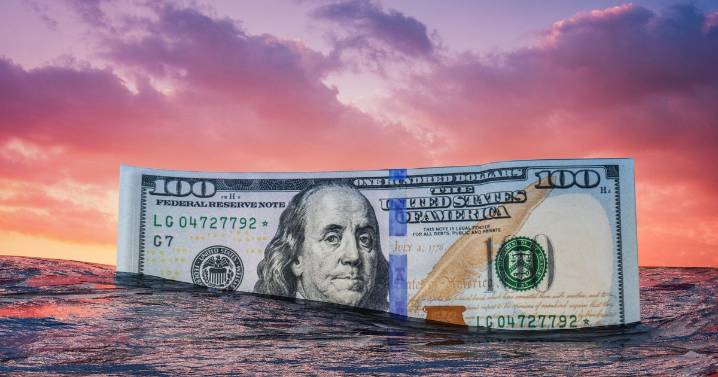 5 clear signs that you're drowning in debt this September